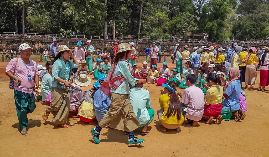 Festivals in Cambodia Villagers prepare decorations for the New Year celebration. Photo RFA